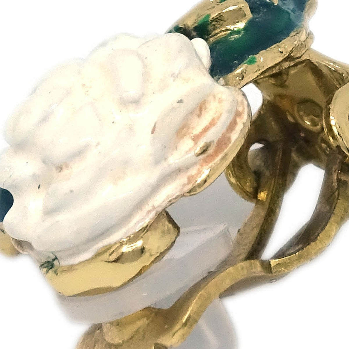 Chanel Vintage CC Camellia Clip-On Earrings Metal