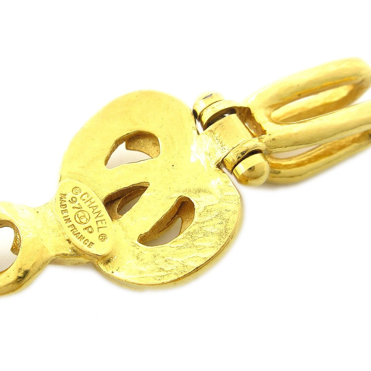 Chanel CC Heart Pendant Necklace Metal