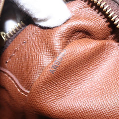 Louis Vuitton Nil Messenger Bag Monogram Canvas