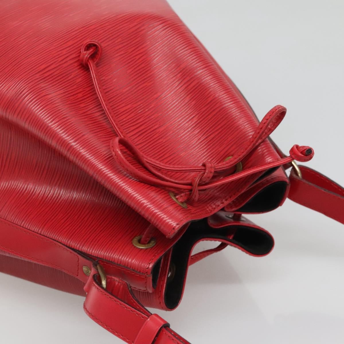 Louis Vuitton Noe Handbag Epi leather