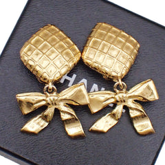 Chanel Vintage Clip On Bow Earrings Metal