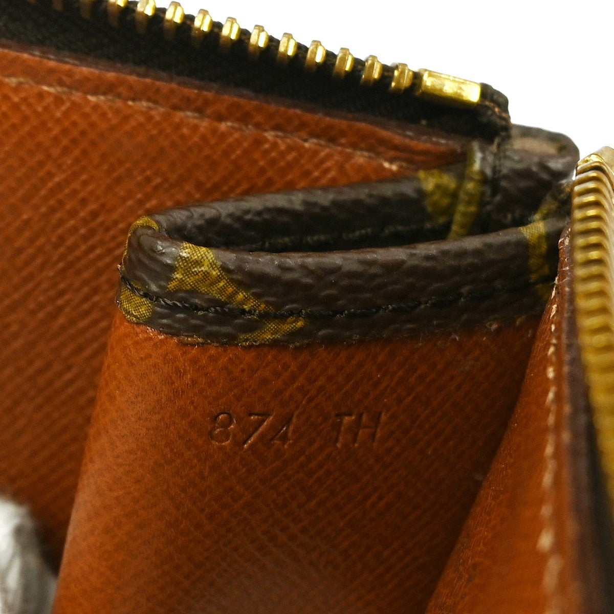 Louis Vuitton Poche Documents Monogram Canvas