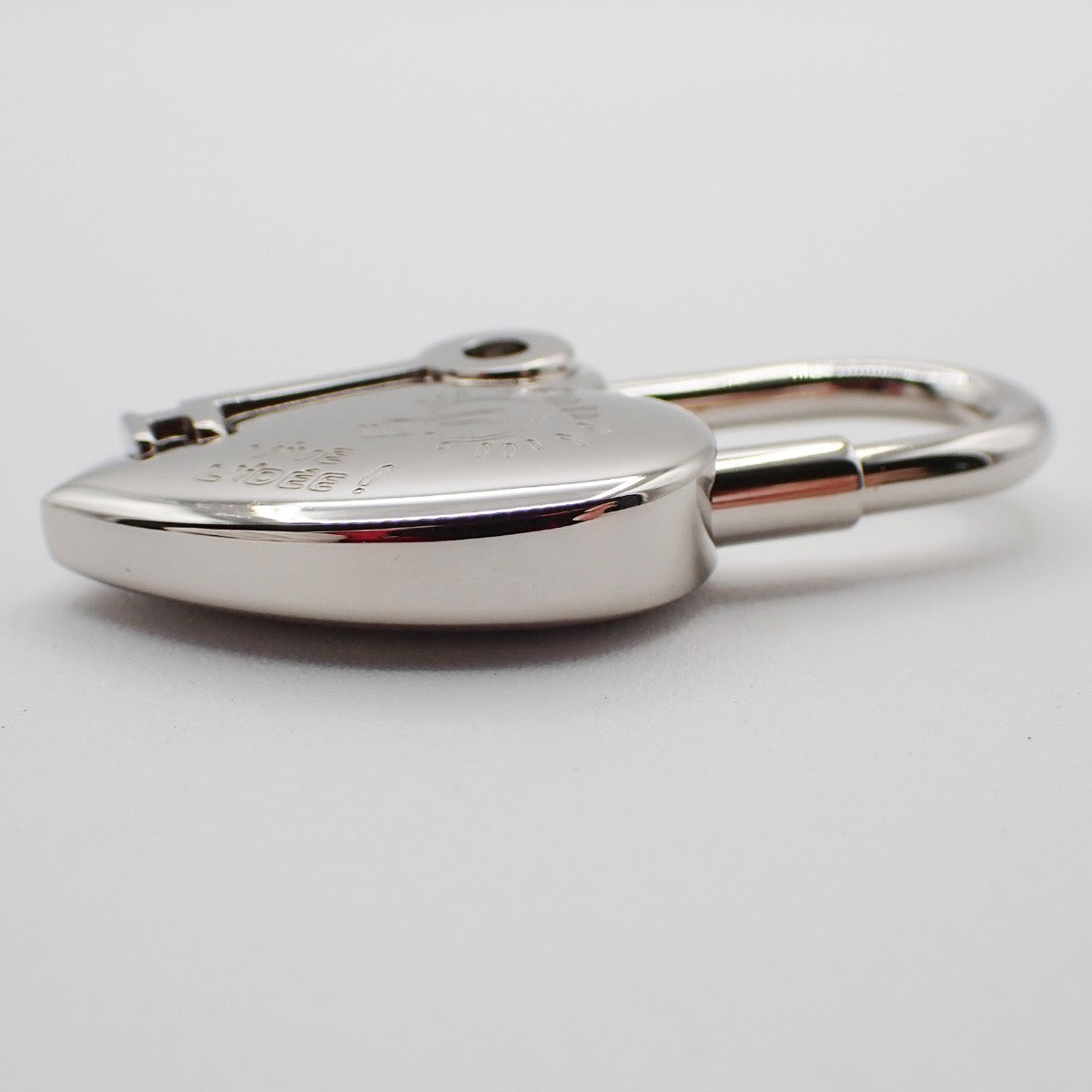Hermes Annee De La Fantaisie Heart Cadena Lock Charm Metal