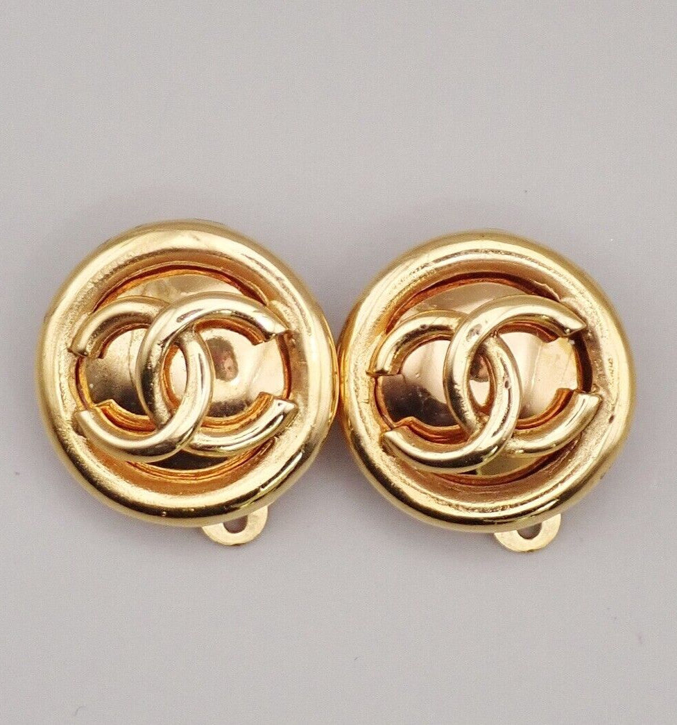Chanel Vintage CC Round Clip-On Earrings Metal