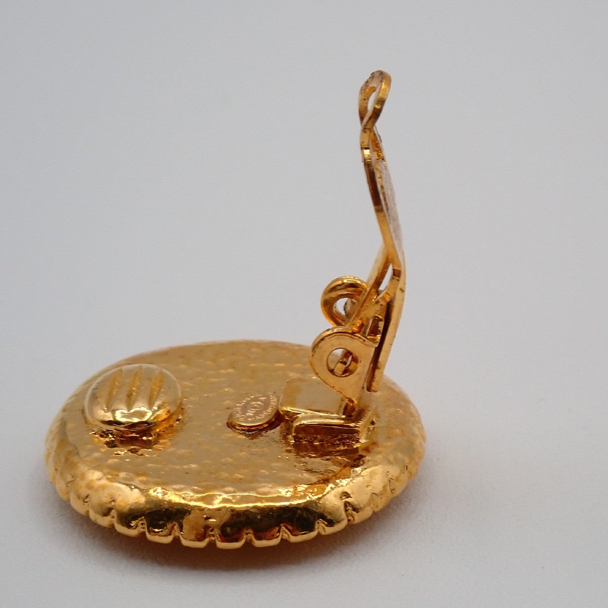 Chanel Vintage Round CC Clip-On Earrings Metal