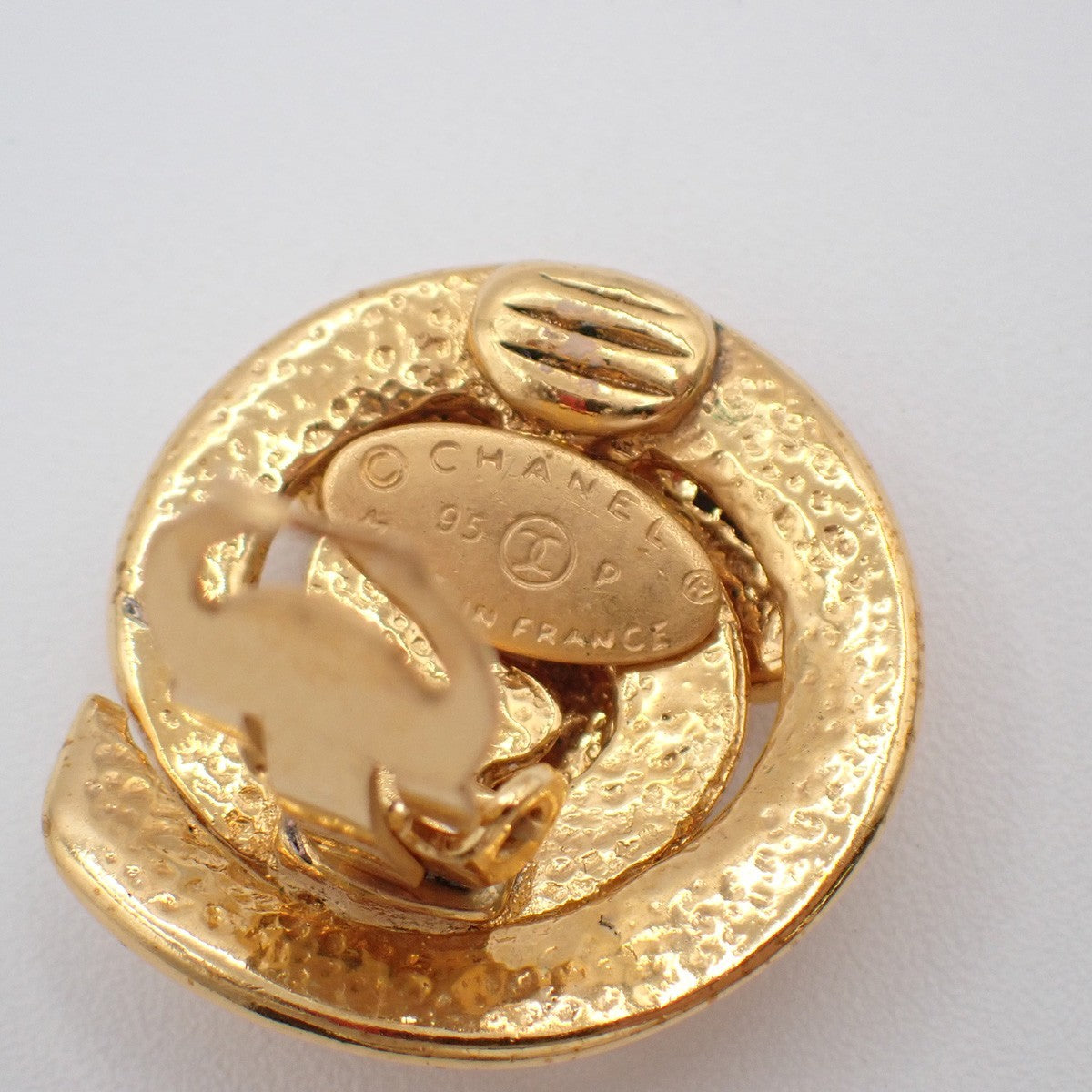 Chanel Vintage CC Round Button Clip-On Earrings Metal