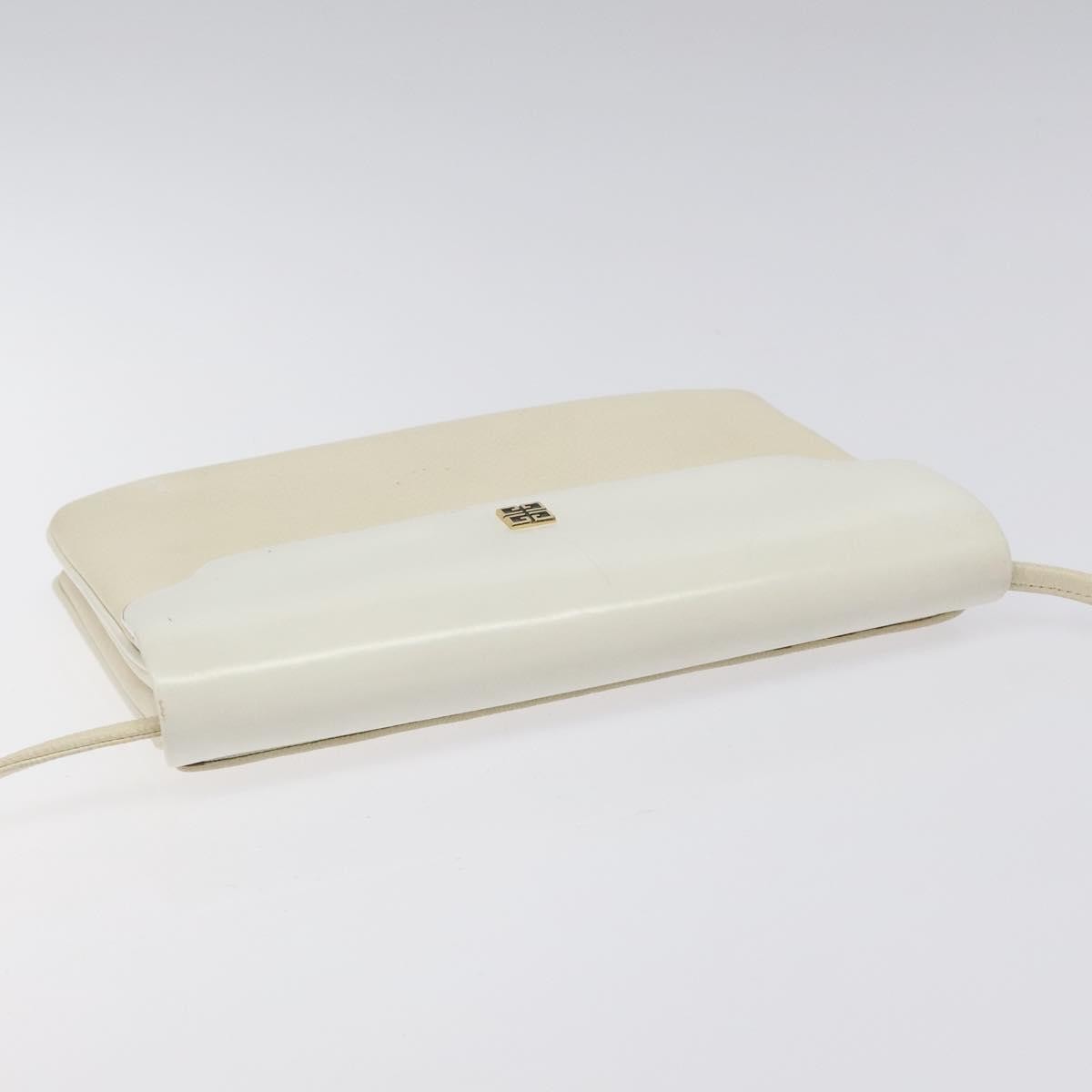 Givenchy Vintage 4G shoulder bag Leather