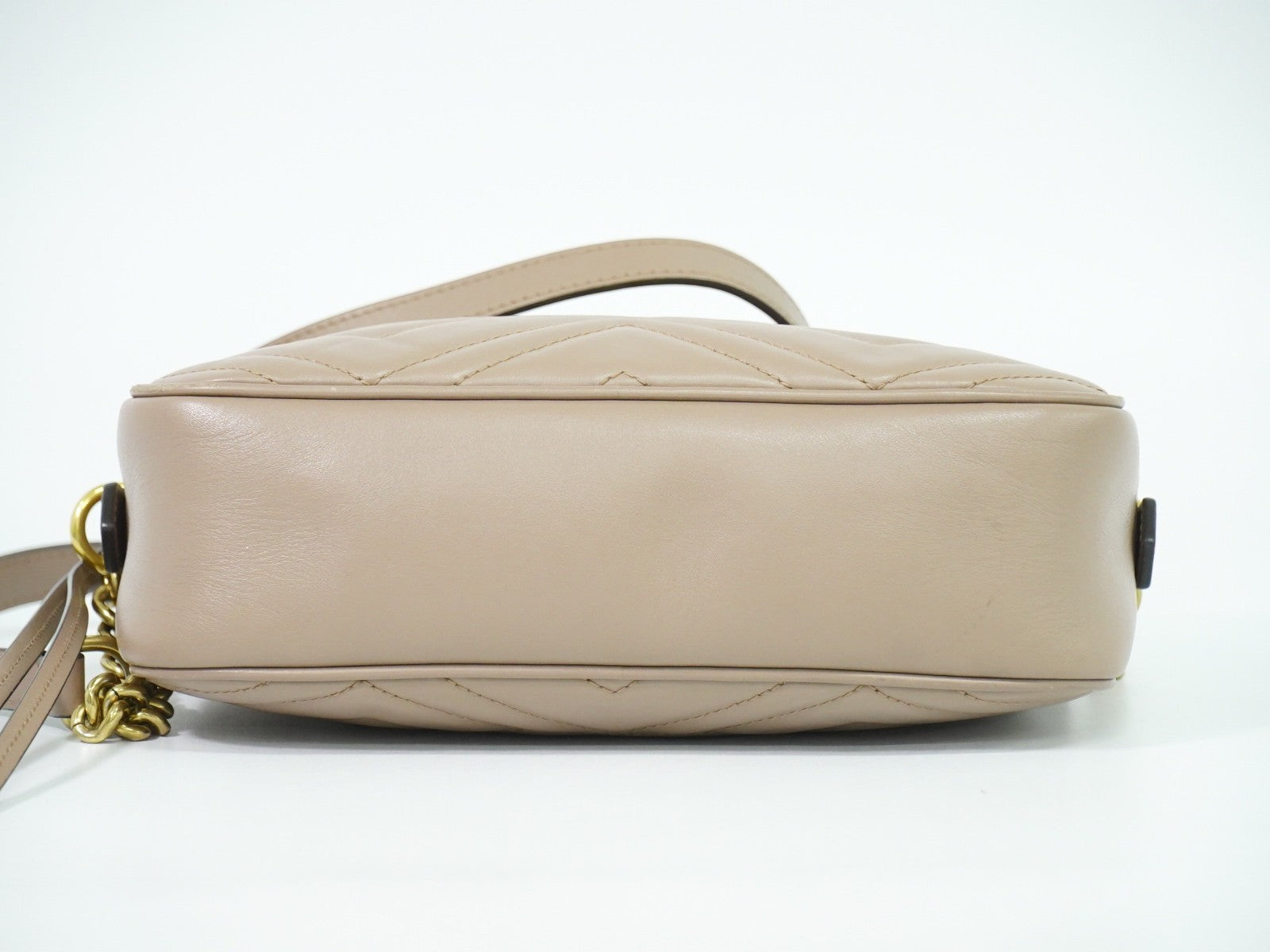 Gucci GG Marmont Shoulder Bag Matelasse Leather