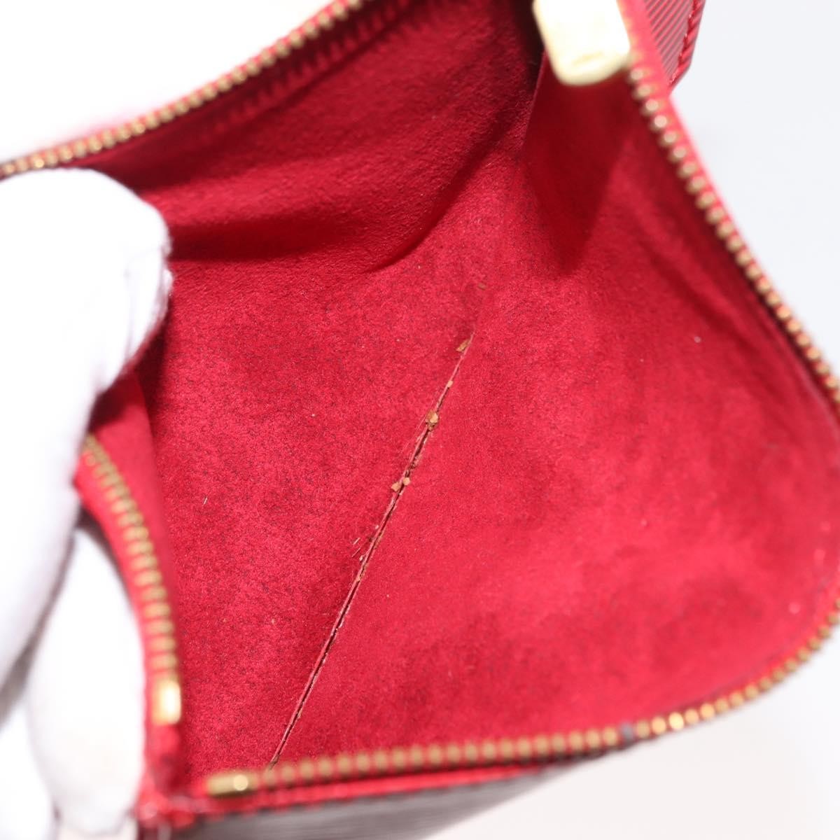 Louis Vuitton Vintage Sac d'Epaule Handbag Epi Leather