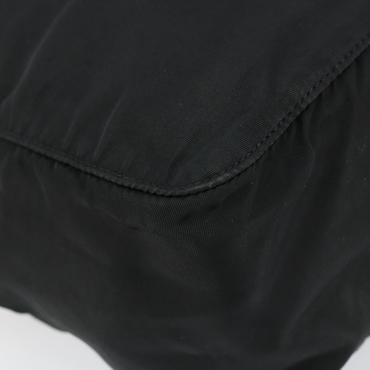 Prada Vintage Zip Handbag Tessuto