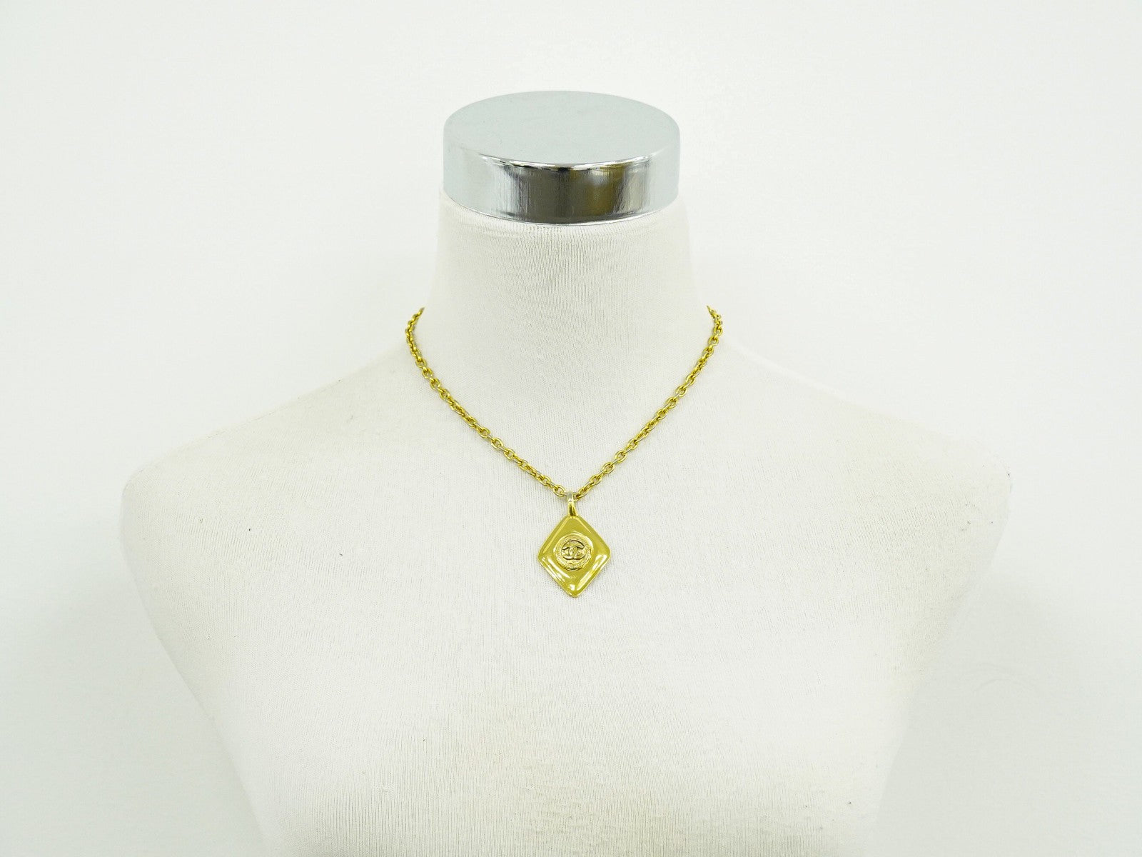 Chanel Vintage CC Pendent Necklace Plated Metal