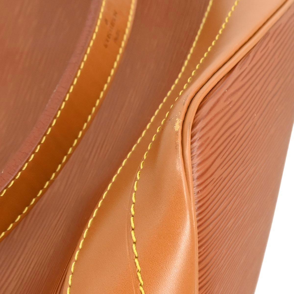 Louis Vuitton Noe Handbag Epi Leather