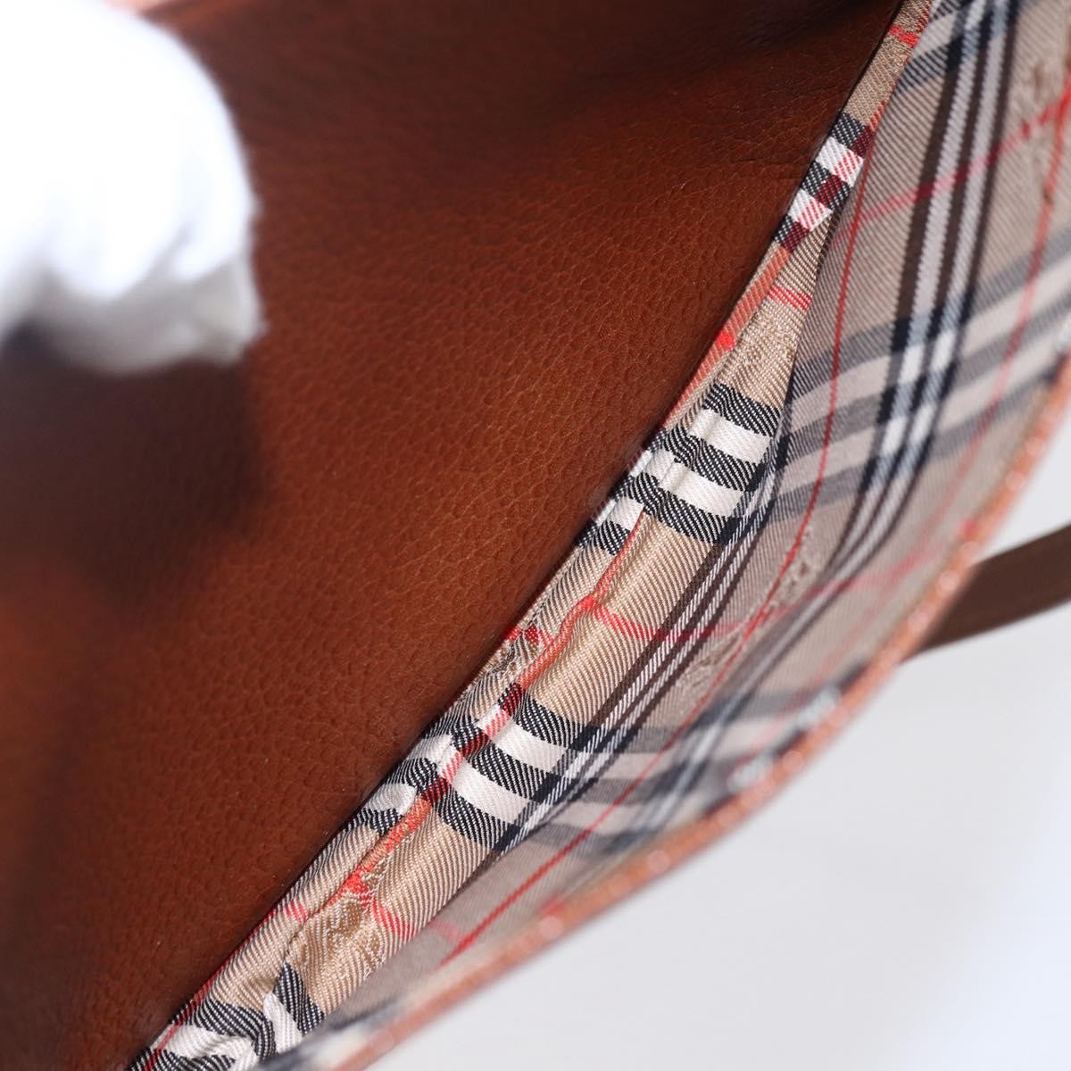 Burberry Vintage Shoulder Bag Leather