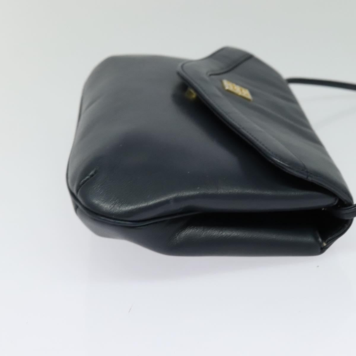 Givenchy Vintage 4G shoulder bag Leather