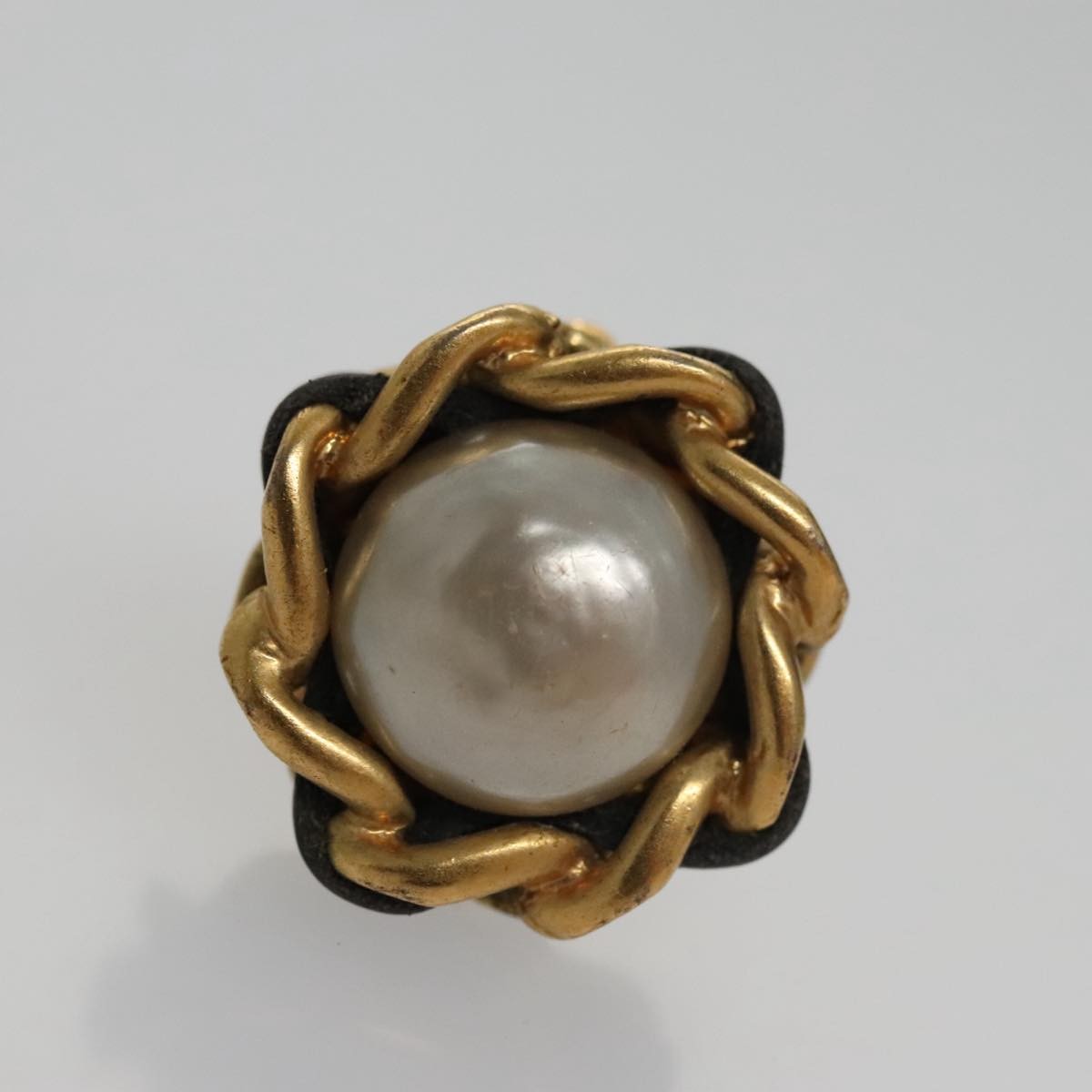 Chanel Vintage CC Clip-On Earrings Metal