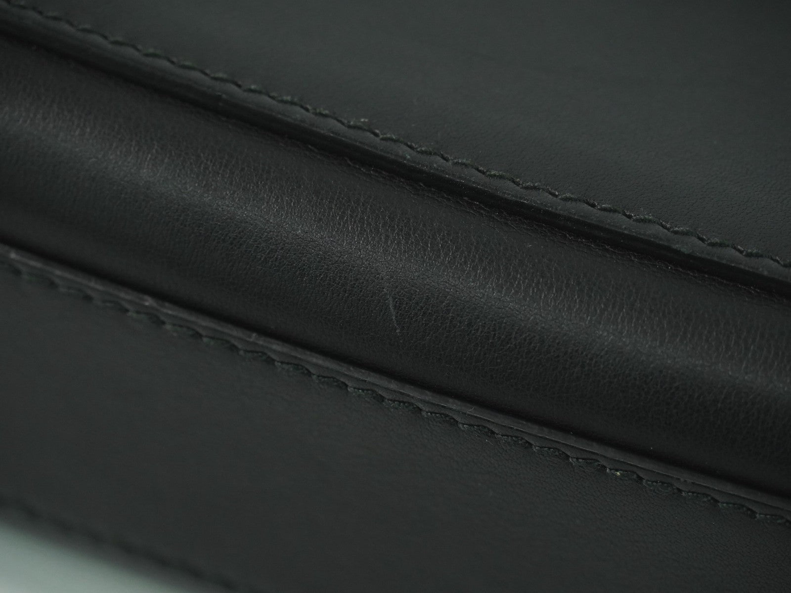 Gucci Padlock Shoulder Bag Leather