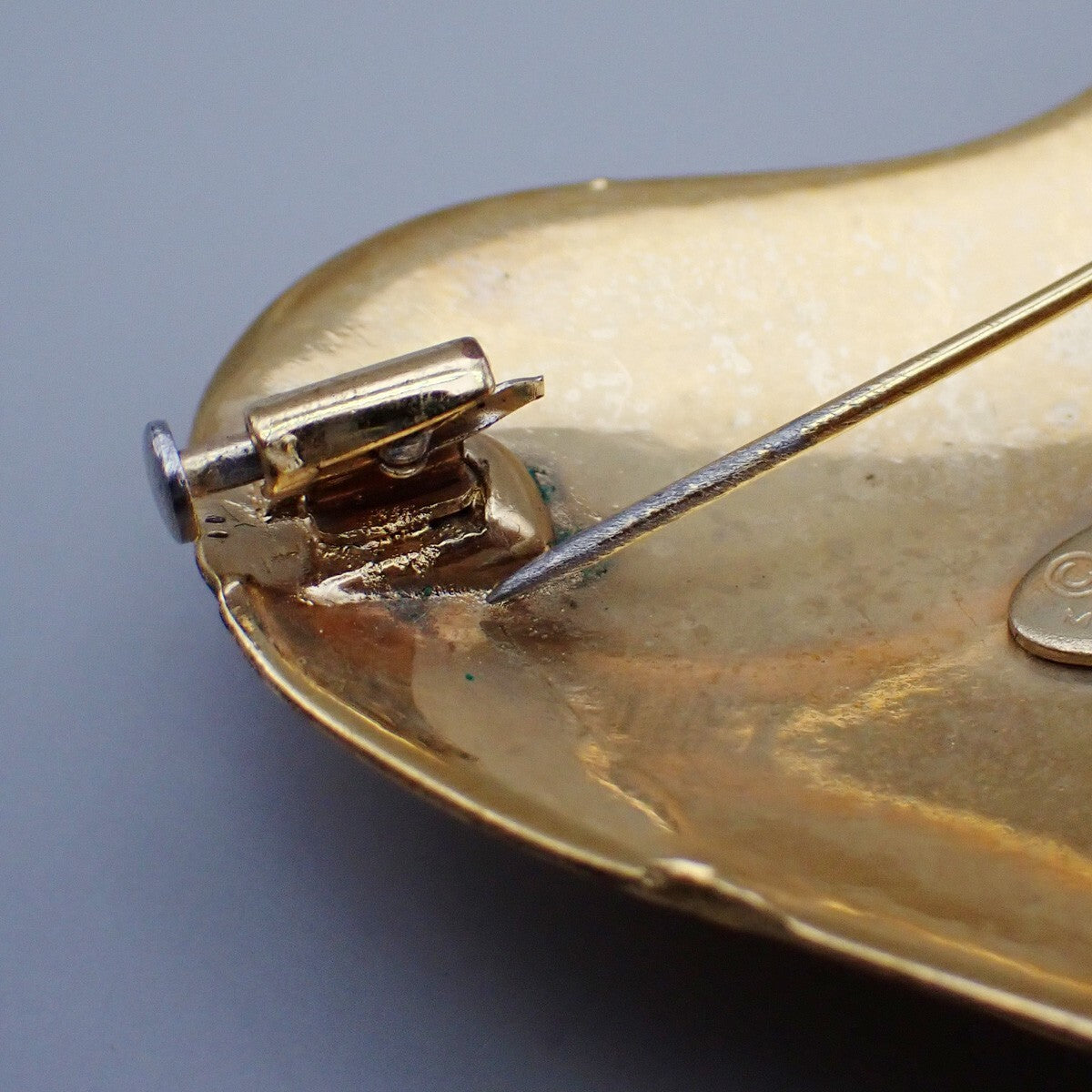 Chanel Vintage CC Heart Brooch Metal