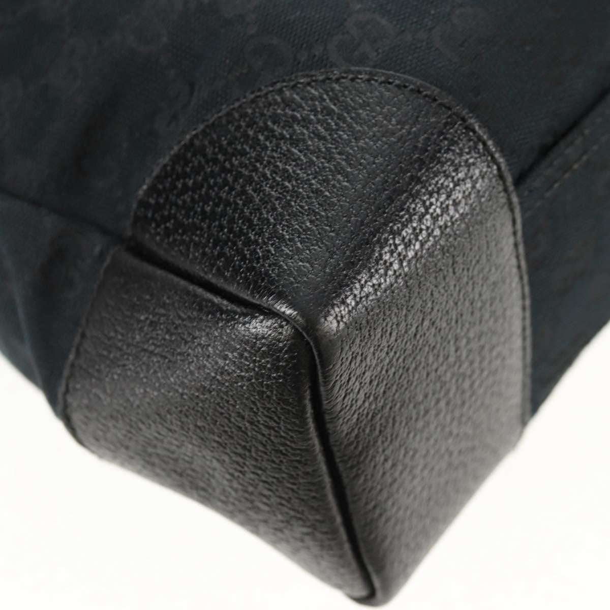 Gucci Original Messenger GG Canvas