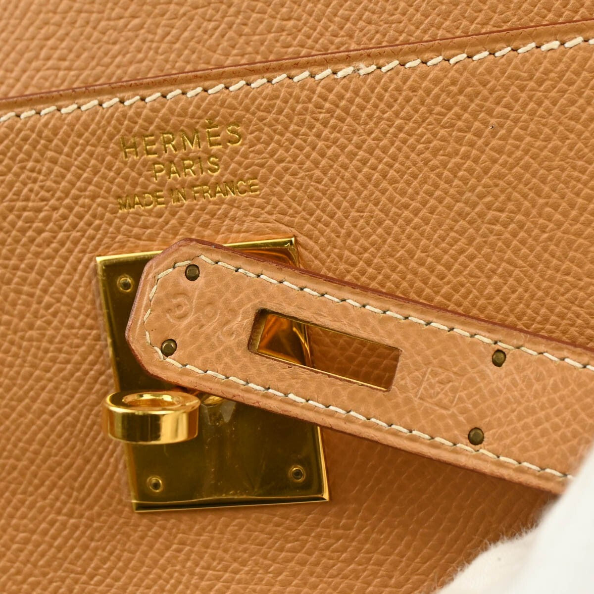 Hermes Kelly Handbag Brown Courchevel with Gold Hardware