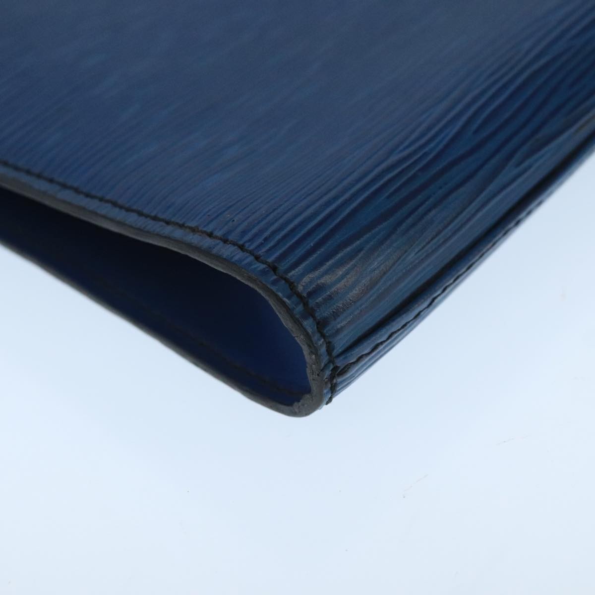 Louis Vuitton Art Deco Clutch Epi Leather