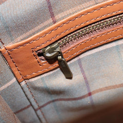 Burberry Vintage Shoulder Bag Leather