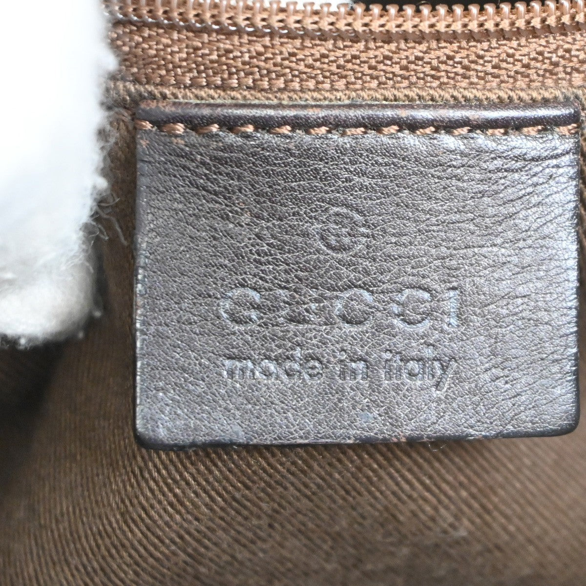 Gucci Vintage Bamboo Shoulder Bag Leather