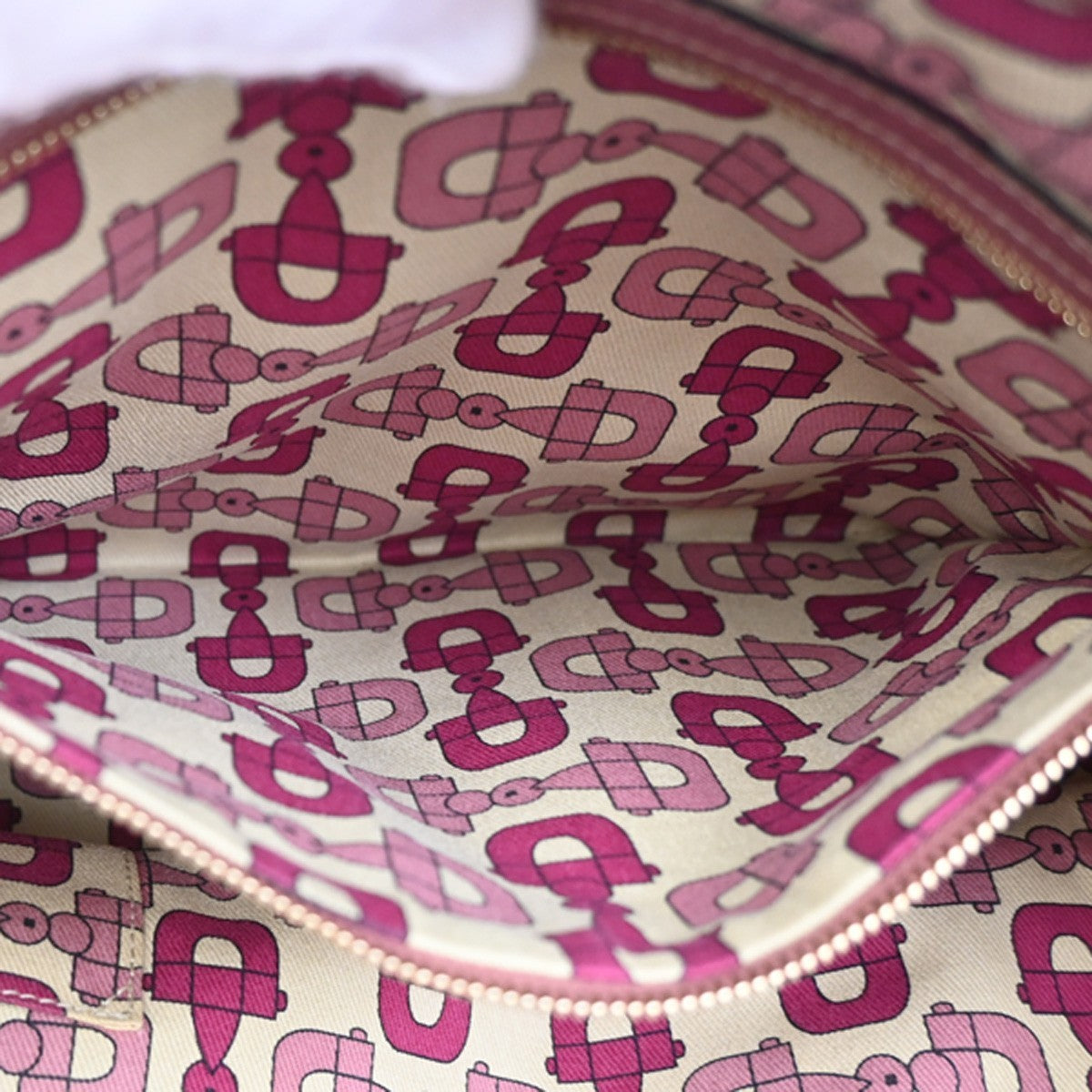 Gucci Jolicoeur Tote GG Canvas