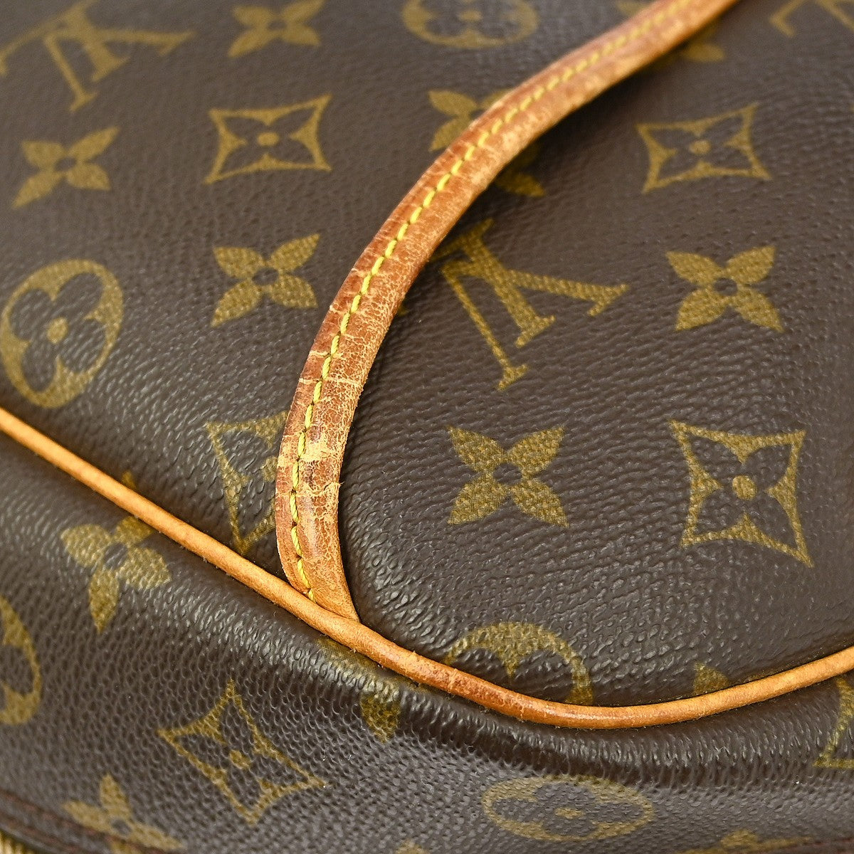 Louis Vuitton Deauville Handbag Monogram Canvas