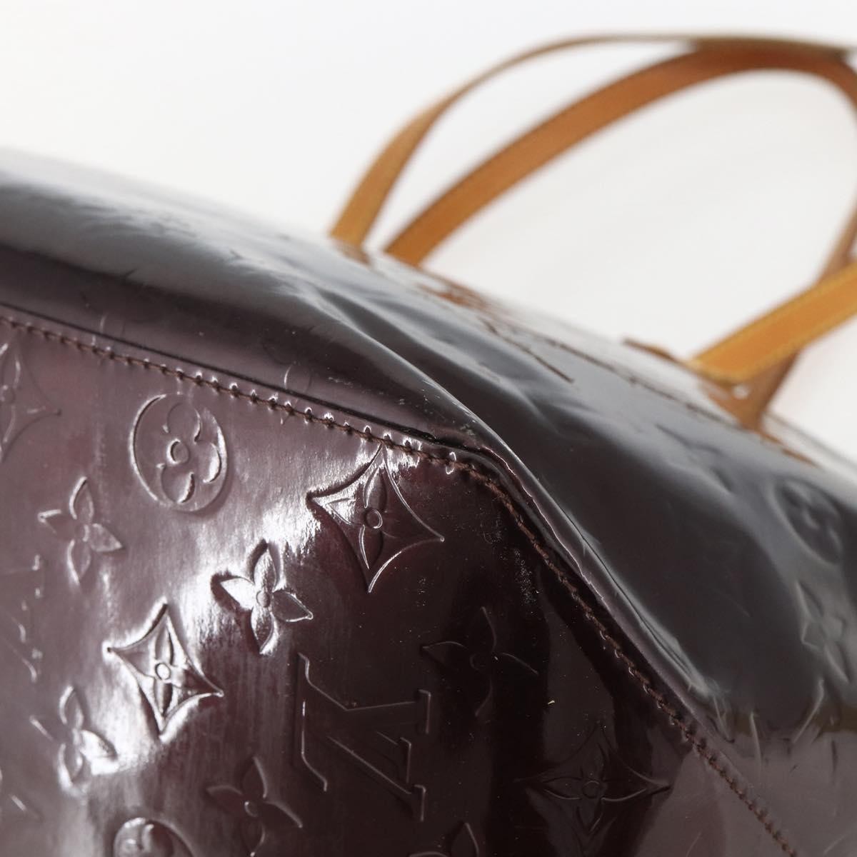 Louis Vuitton Bellevue Handbag Monogram Vernis