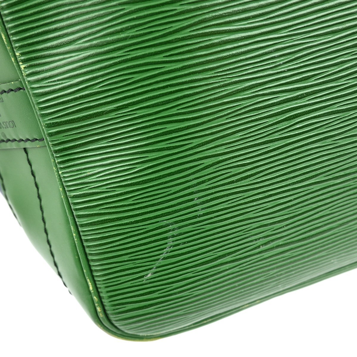 Louis Vuitton Bicolor Noe Handbag Epi Leather