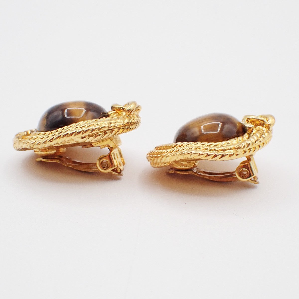 Chanel Vintage Round Clip-On Earrings Metal with Faux Pearl