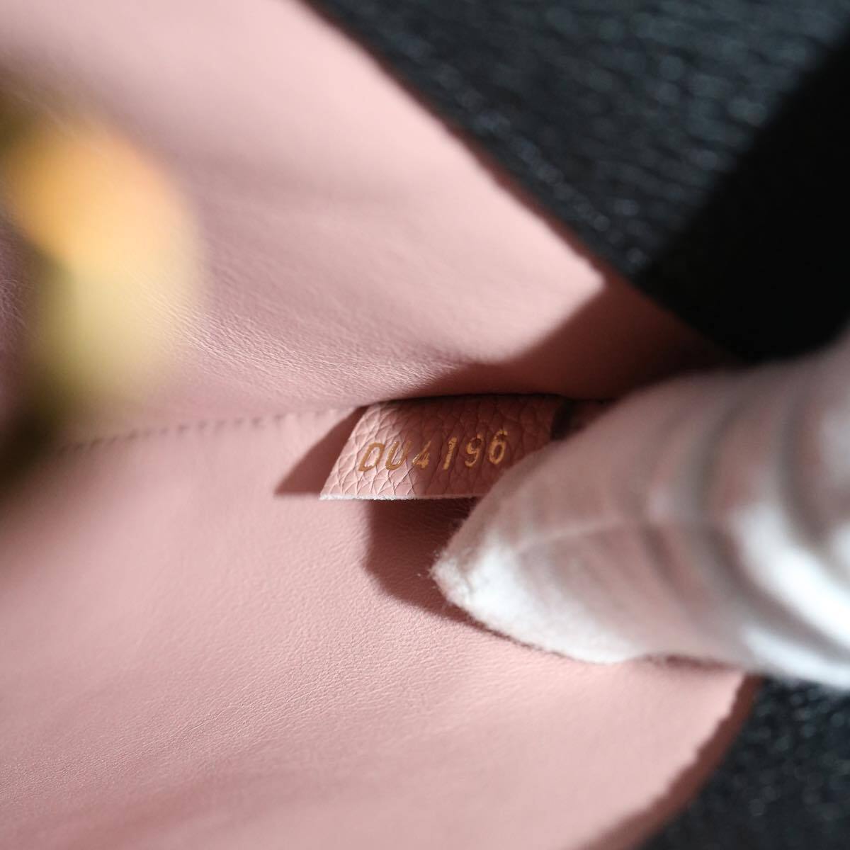 Louis Vuitton City Steamer Handbag Leather