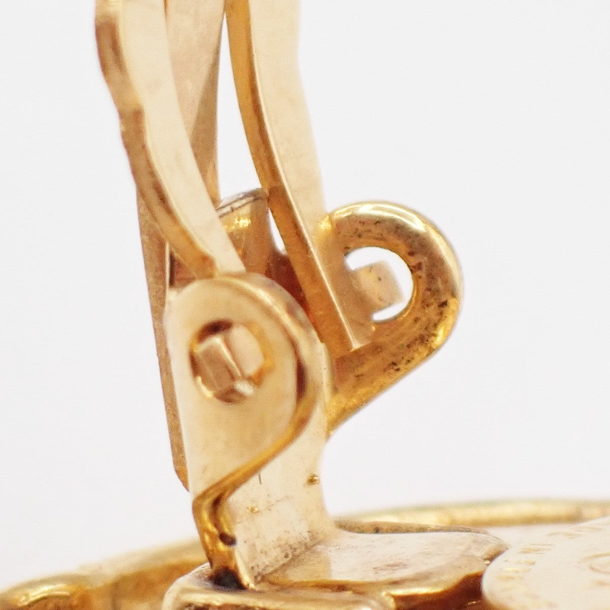 Chanel CC Round Earrings Metal