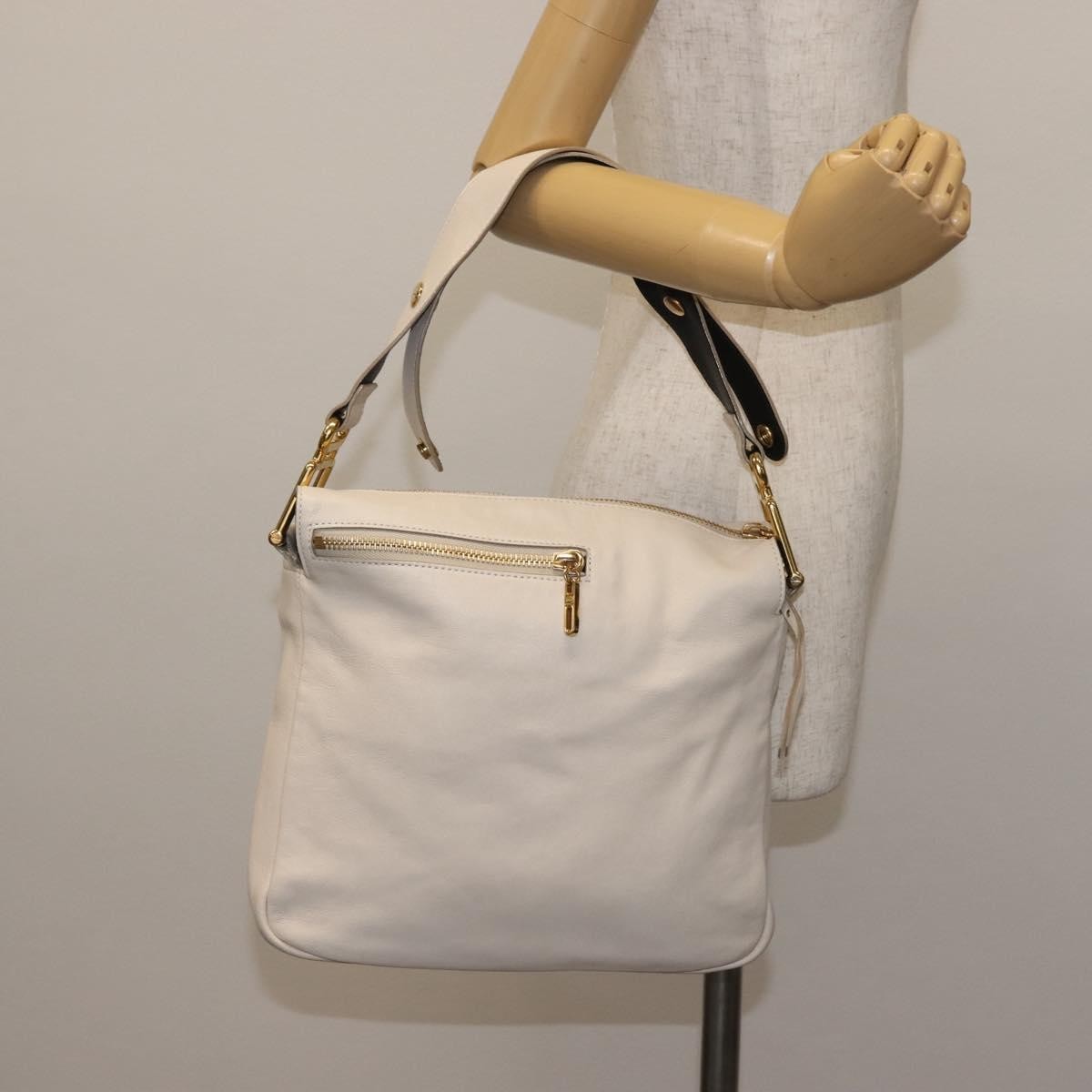 Chloe Vanessa Shoulder Bag Leather