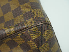 Louis Vuitton Trevi Handbag Damier