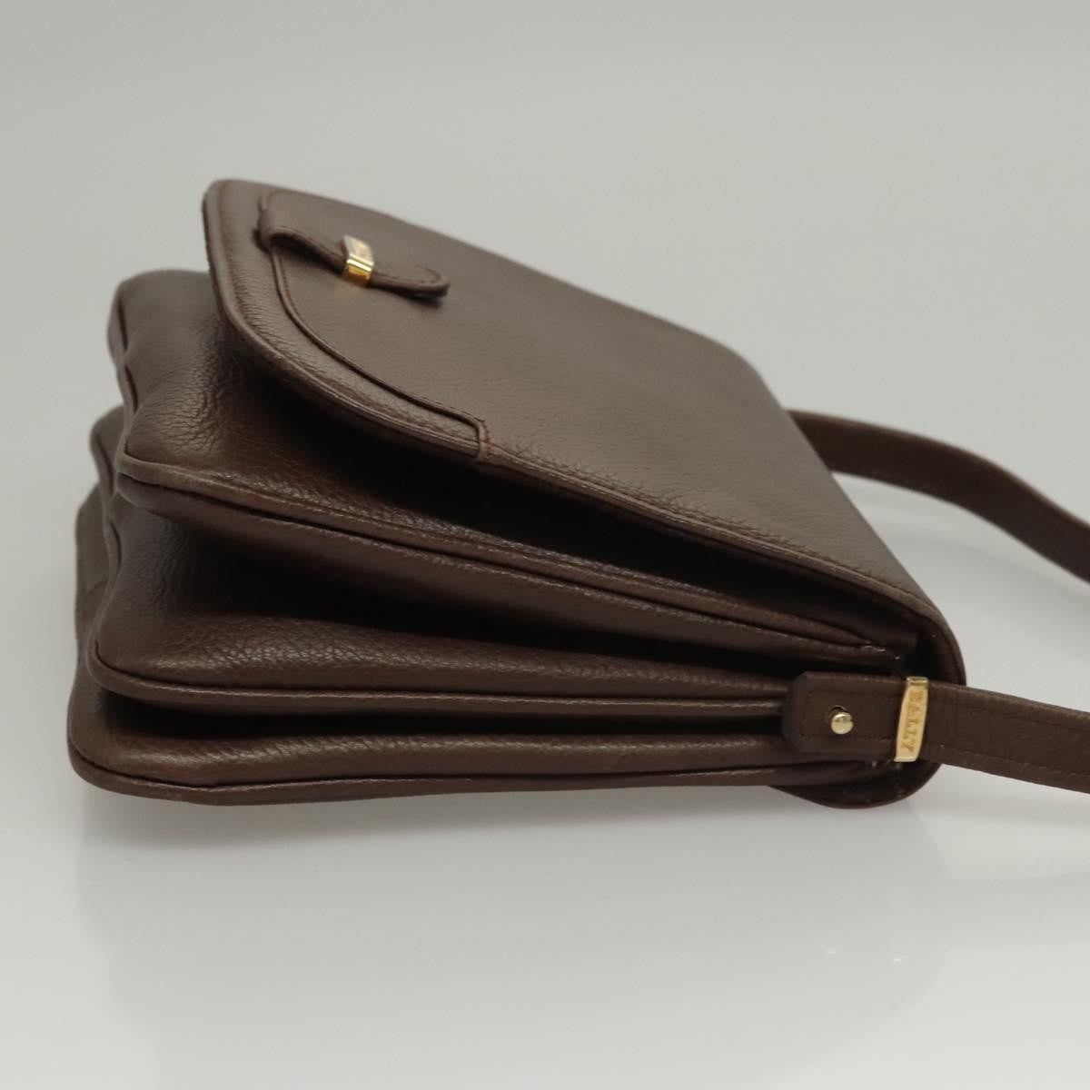 Bally Vintage Shoulder Bag Leather