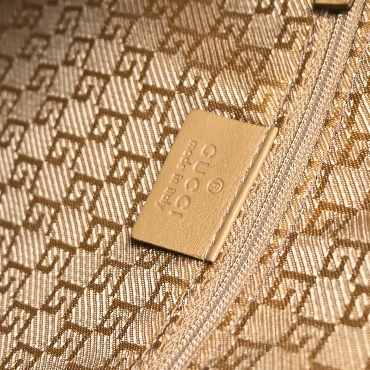 Gucci Diana Bamboo Shoulder Bag Leather