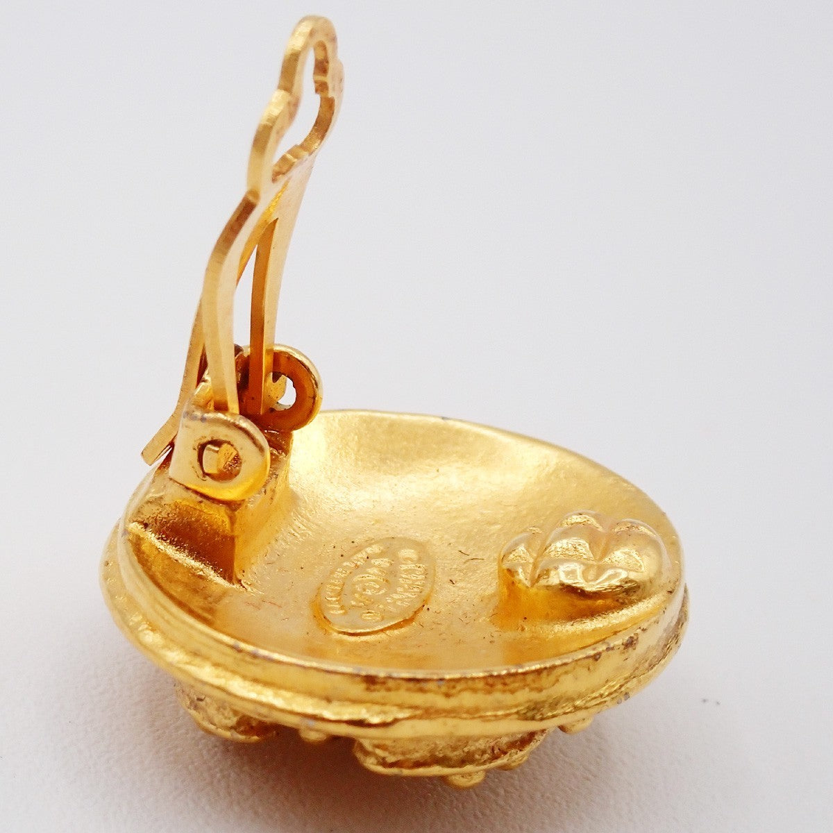 Chanel Vintage Round CC Clip-On Earrings Metal