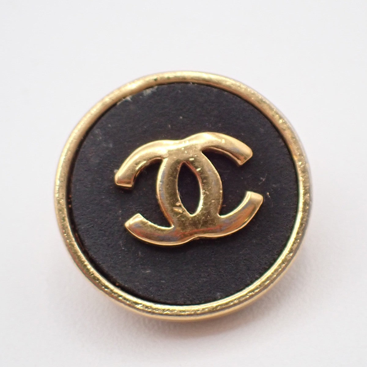Chanel Vintage CC Round Button Clip-On Earrings Metal