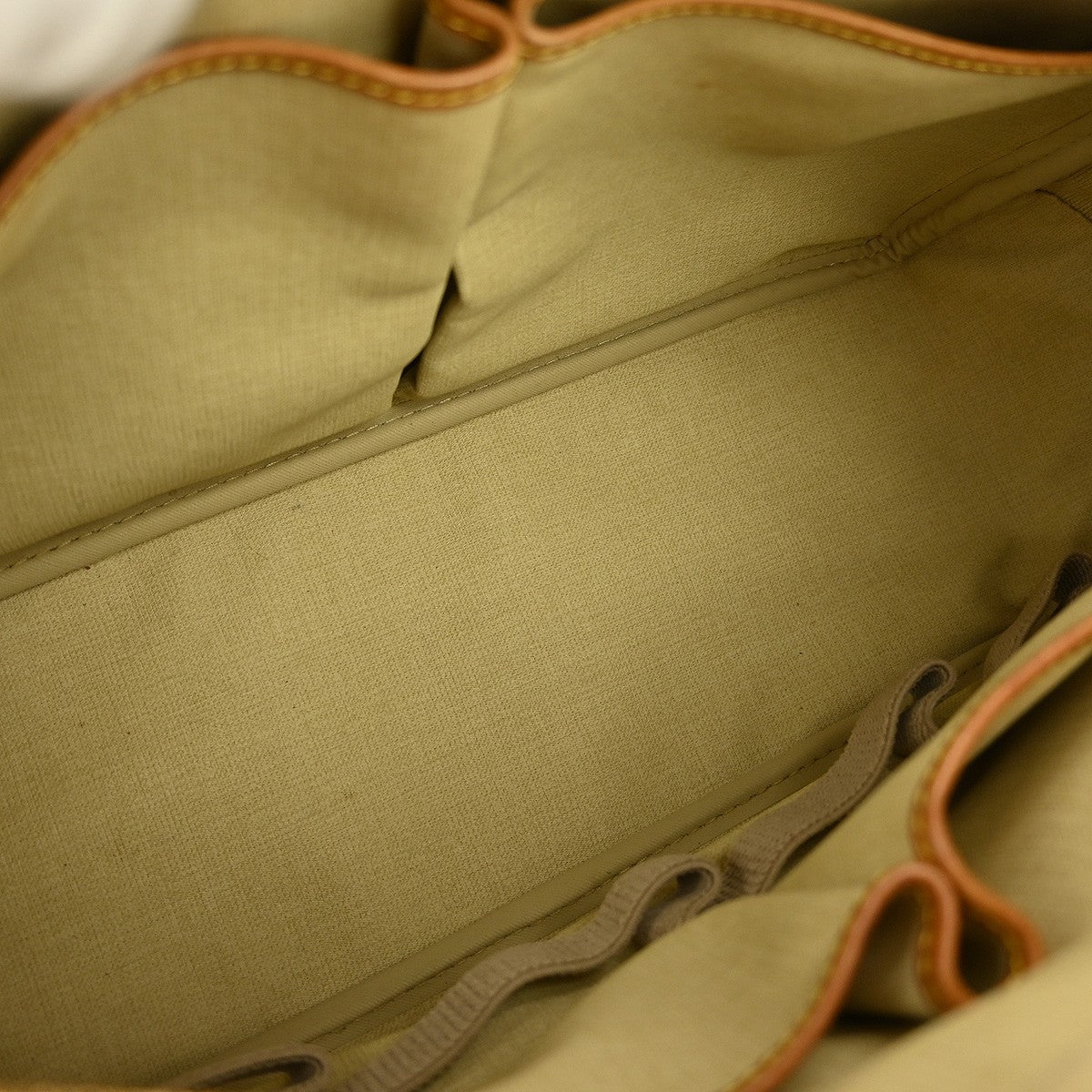 Louis Vuitton Deauville Handbag Monogram Canvas