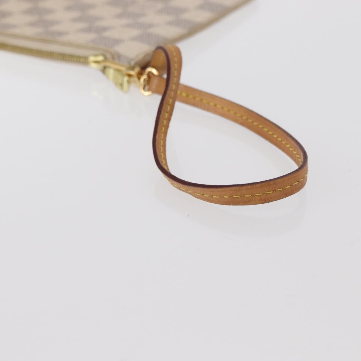 Louis Vuitton Neverfull Pochette Damier