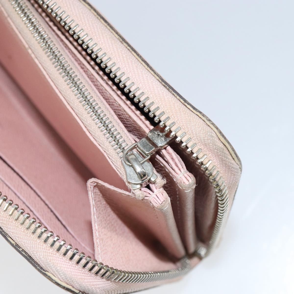 Louis Vuitton Zippy Wallet NM Epi Leather