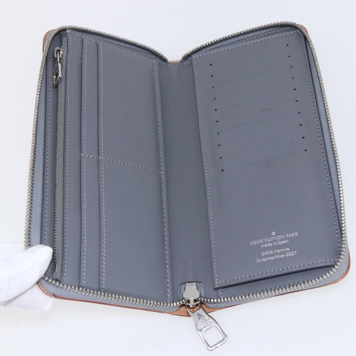 Louis Vuitton Zippy wallet vertical Monogram mirror