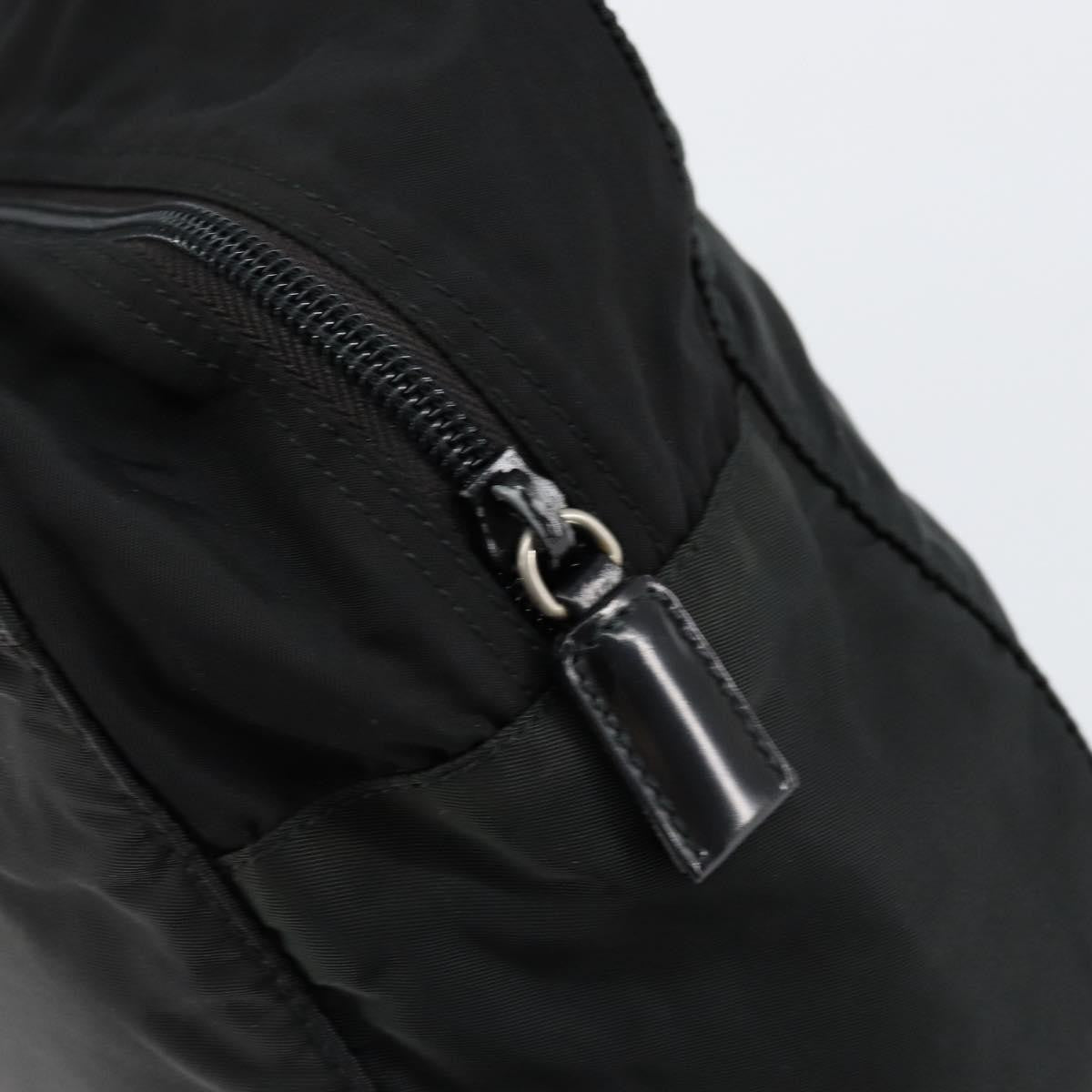 Prada Vintage Zip Handbag Tessuto