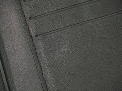 Louis Vuitton Capucines Compact wallet Leather