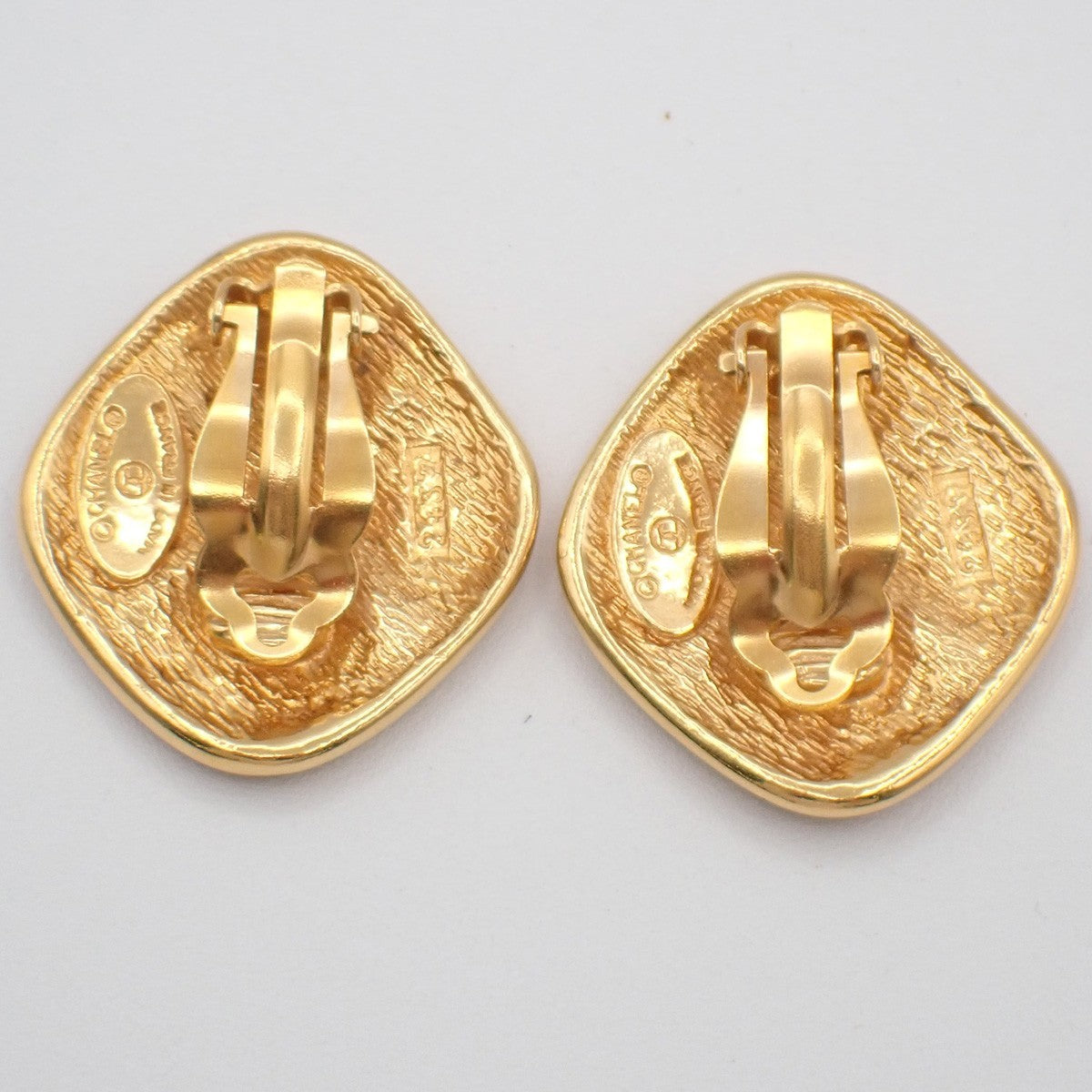 Chanel CC Rhombus Clip-On Earrings Metal