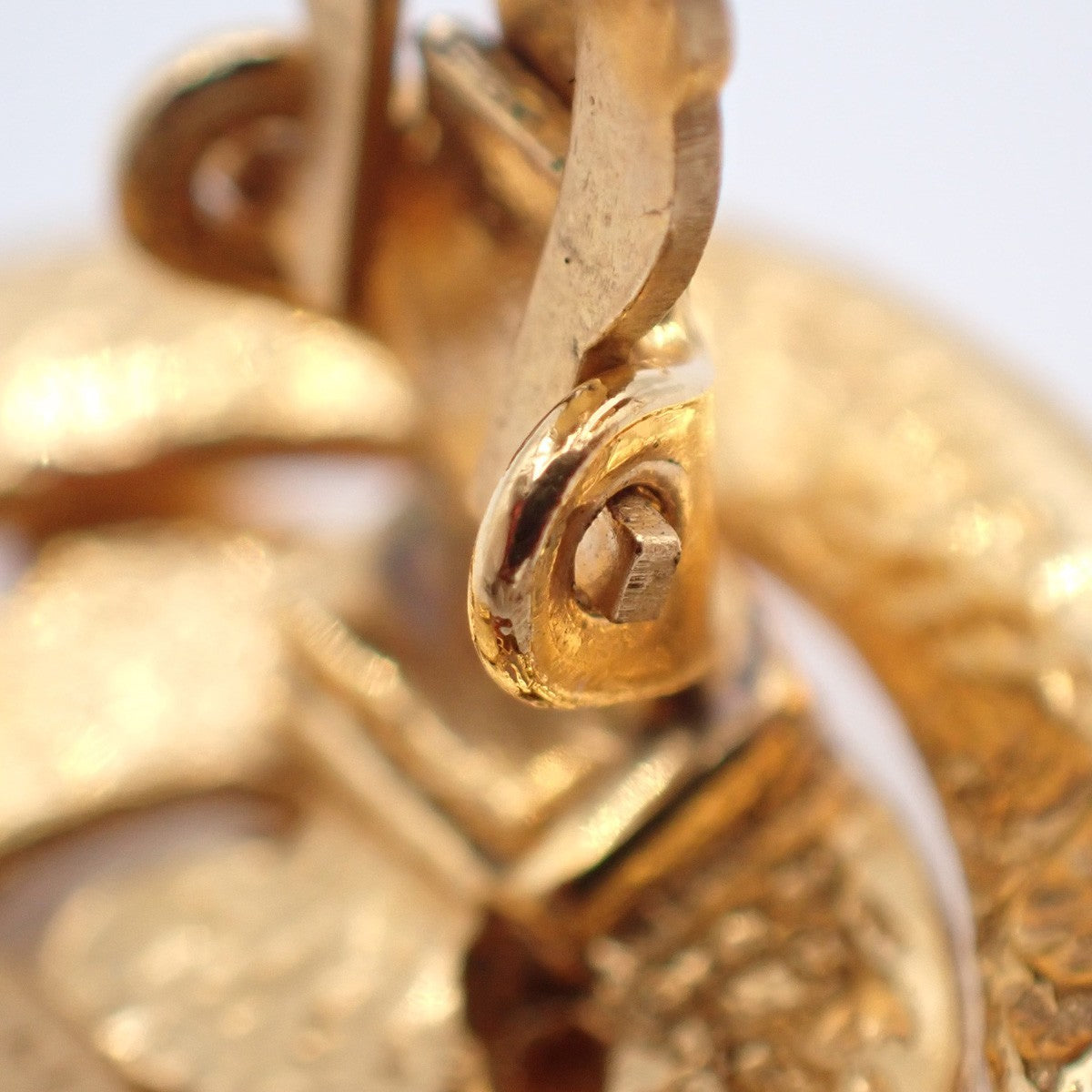 Chanel Vintage CC Round Button Clip-On Earrings Metal