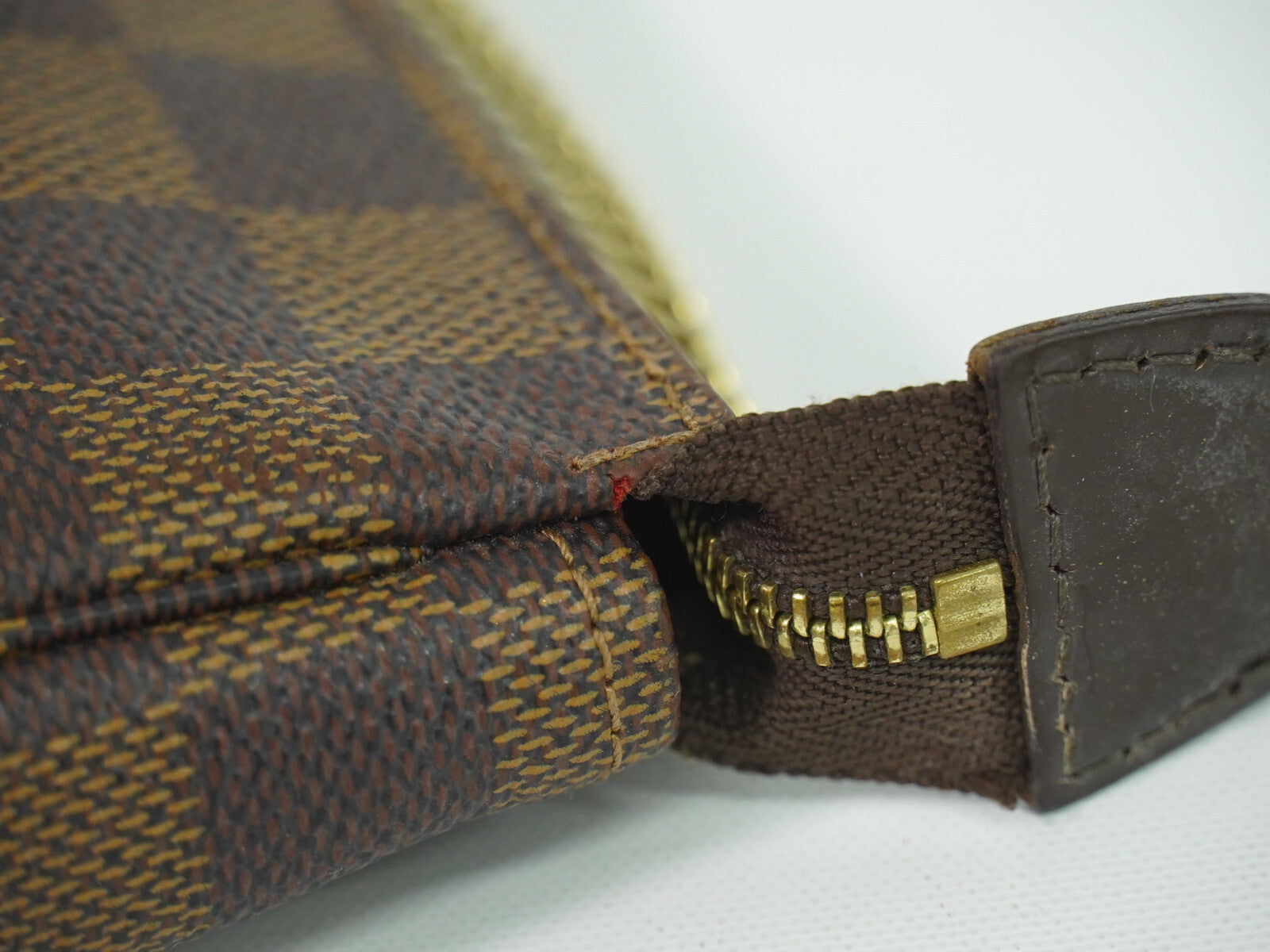 Louis Vuitton Pochette Accessoires Damier