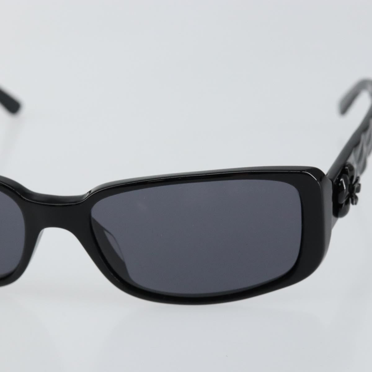 Chanel Camélia sunglasses Plastic