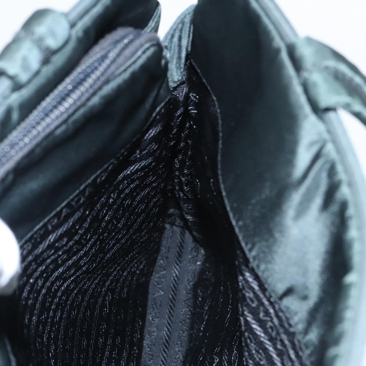 Prada Vintage Zip Handbag Tessuto